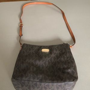 Michael Kors crossbody purse